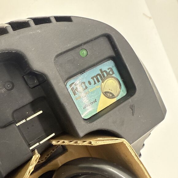 IRobot Roomba Vacuum Rapid Charger for Intelligent Floor Vac Model 02001 , 02002 - Picture 10 of 10